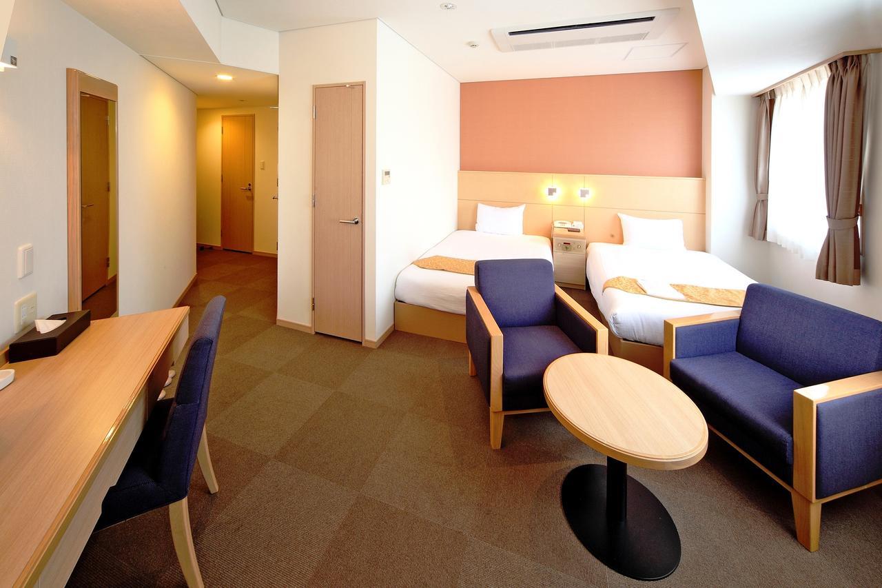 Hotel Sunplaza Osaka Sakai Annex Екстер'єр фото